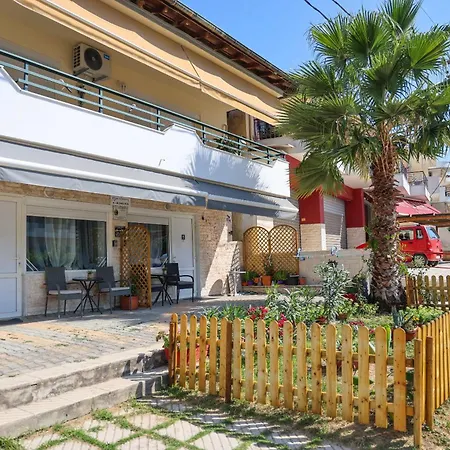 Billy's Luxury - 1 In * Κρυοπηγή